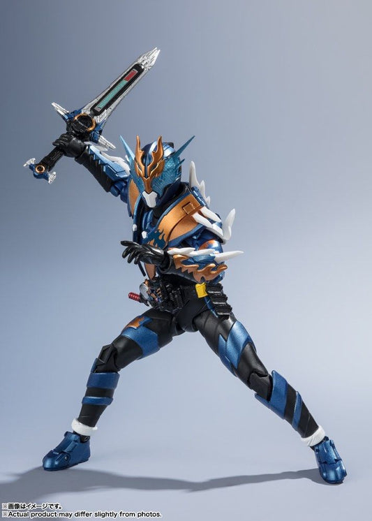 S.H. Figuarts Kamen Rider Build Cross-Z (Heisei Generations Edition) Action Figure