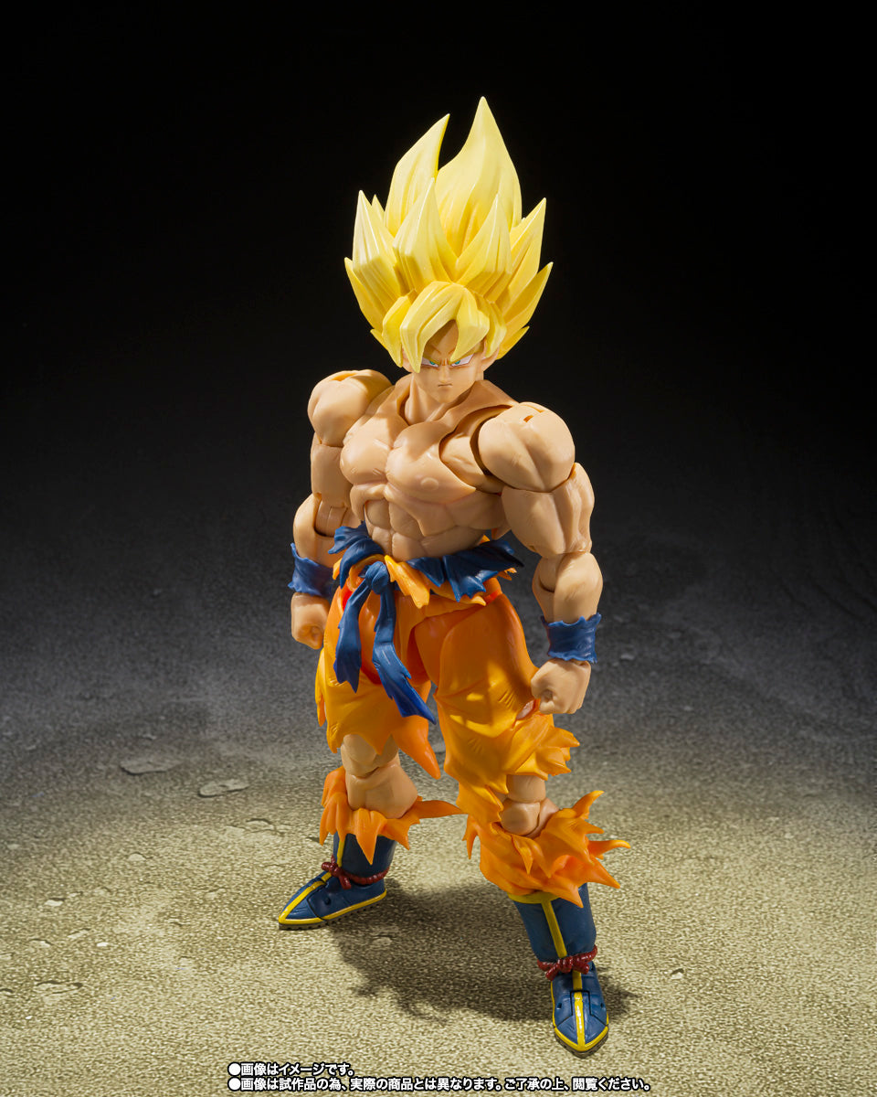 S.H. Figuarts Dragon Ball Z Super Saiyan Son Goku (Legendary Super Saiyan Best Selection) Exclusive Action Figure