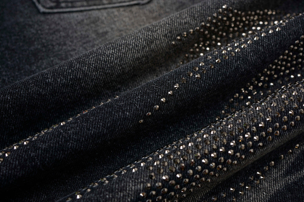 CLP Diamond Distressed Straight-Leg Jorts