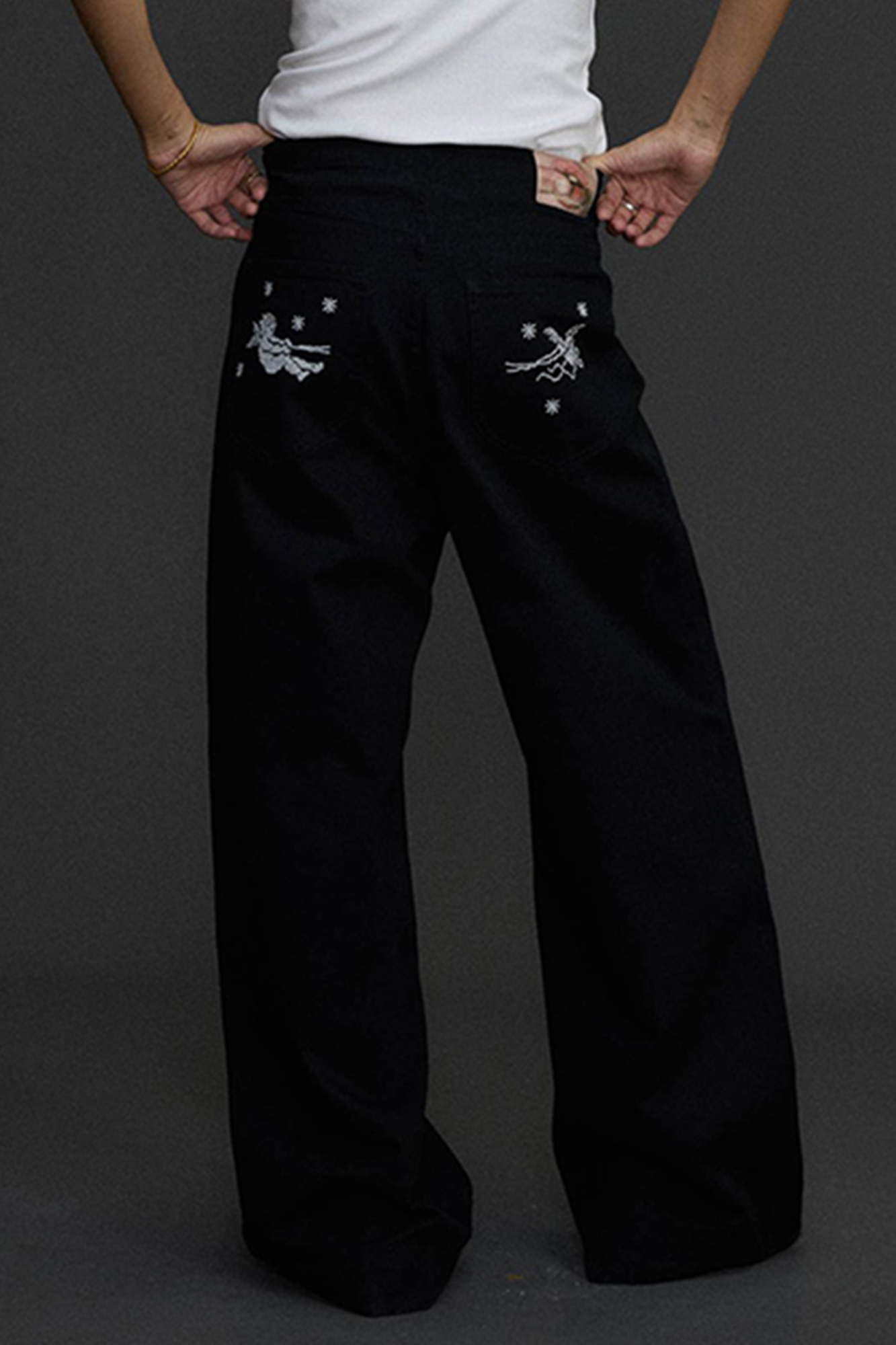 NIANJIUYIKOUER Embroidered Wide-Leg Twill Pants