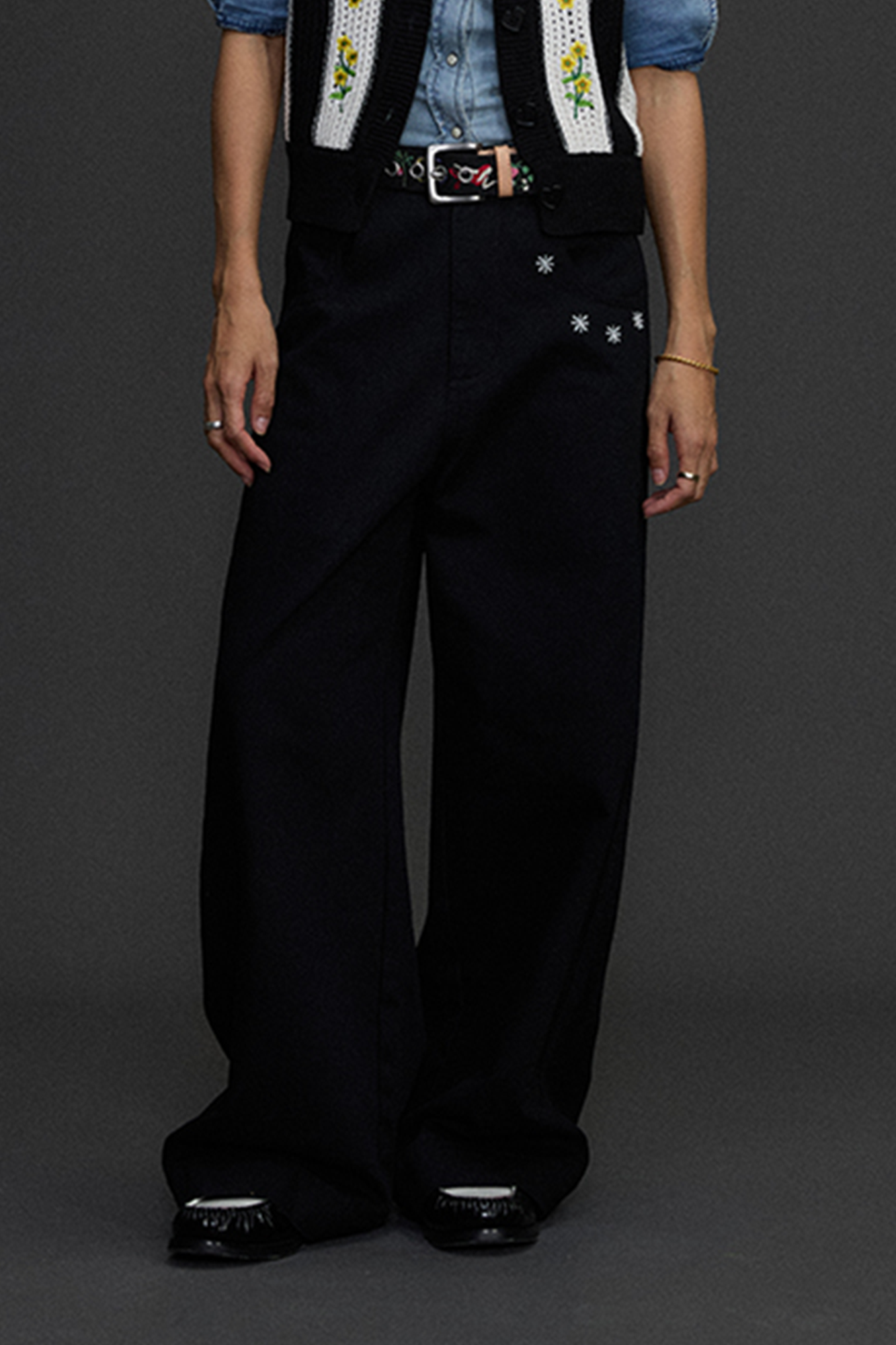 NIANJIUYIKOUER Embroidered Wide-Leg Twill Pants