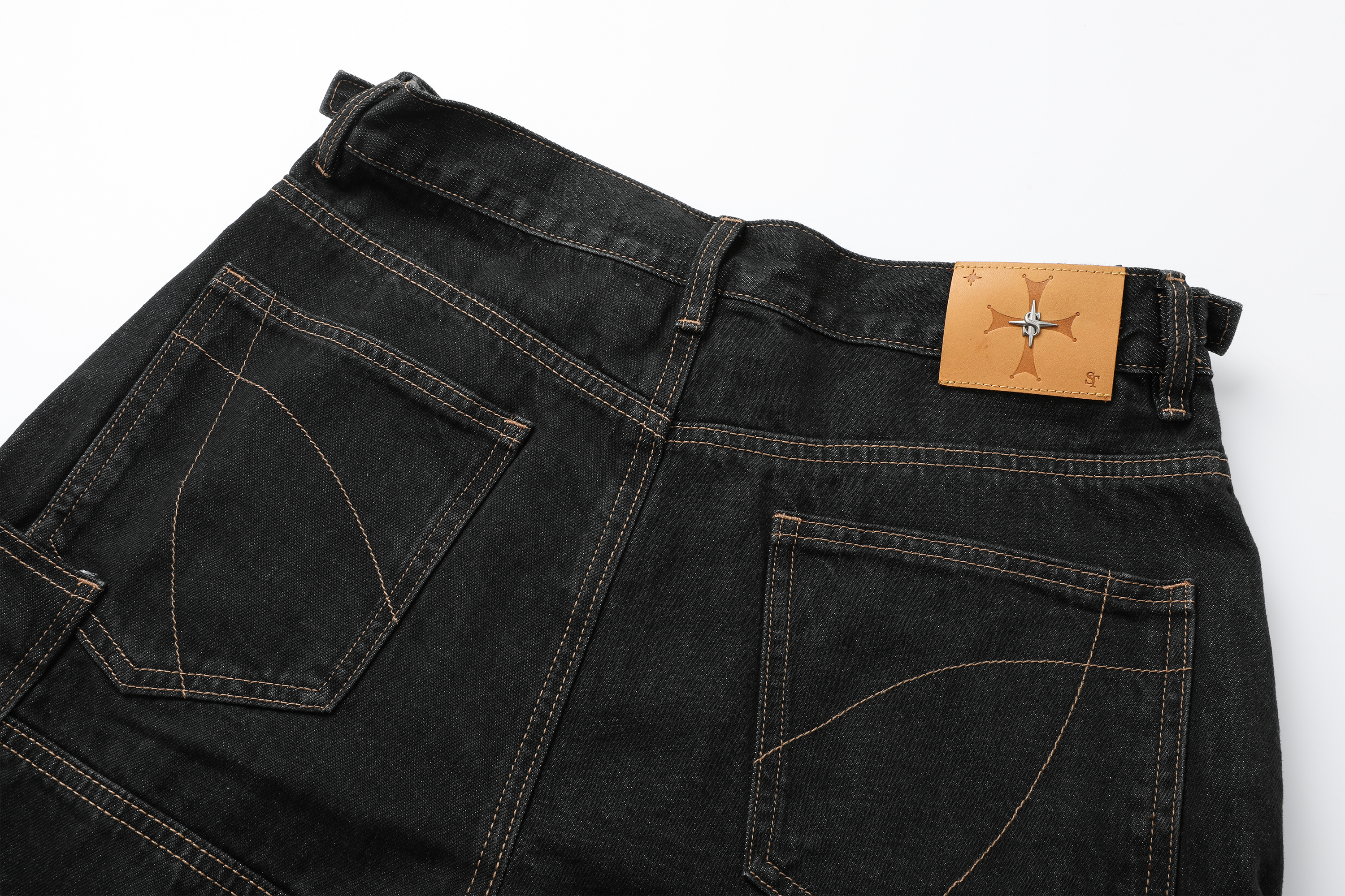 STEEPC Multi-Pocket Raw Denim Shorts