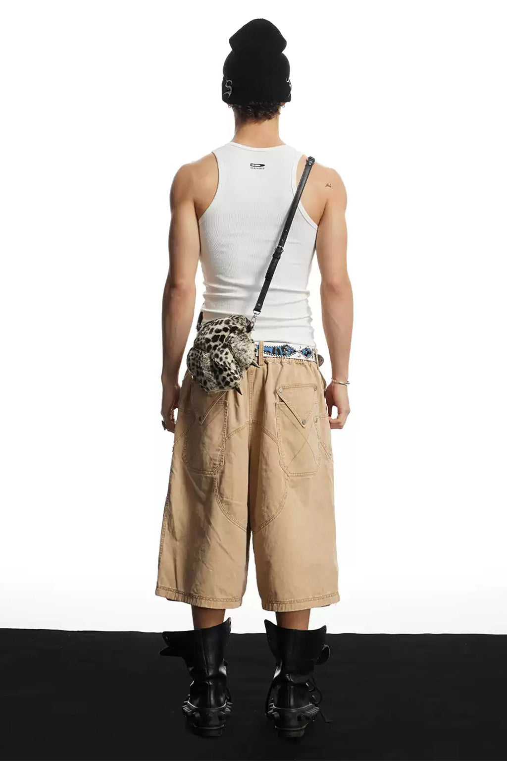 DND4DES Geometric Panel Studded Wide-Leg Shorts