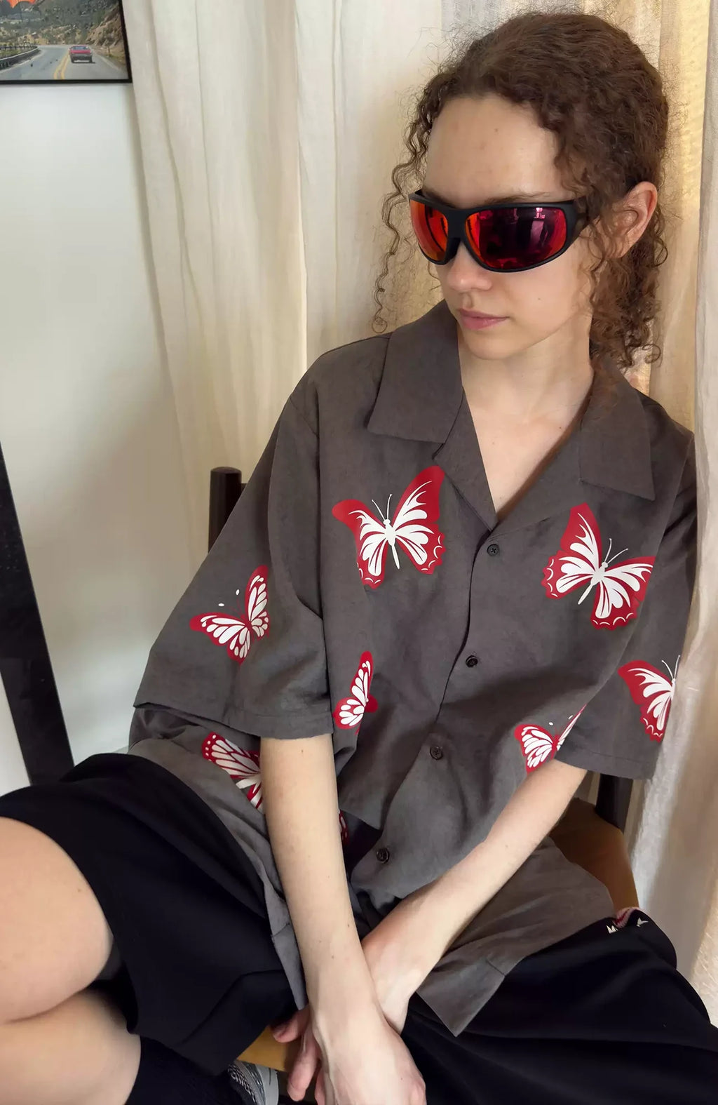 MIICHOUS Butterfly Graphic Half Shirt