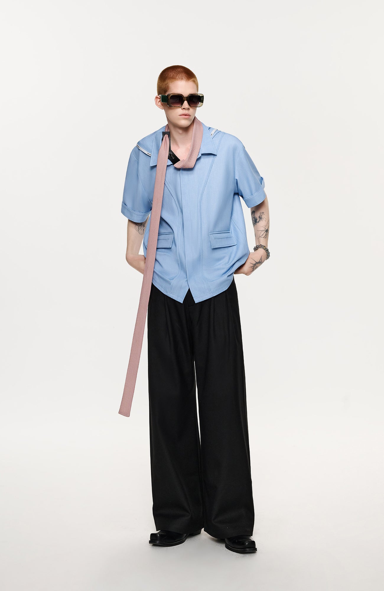 TIWILLTANG Hidden Placket Detachable Hood Half Shirt