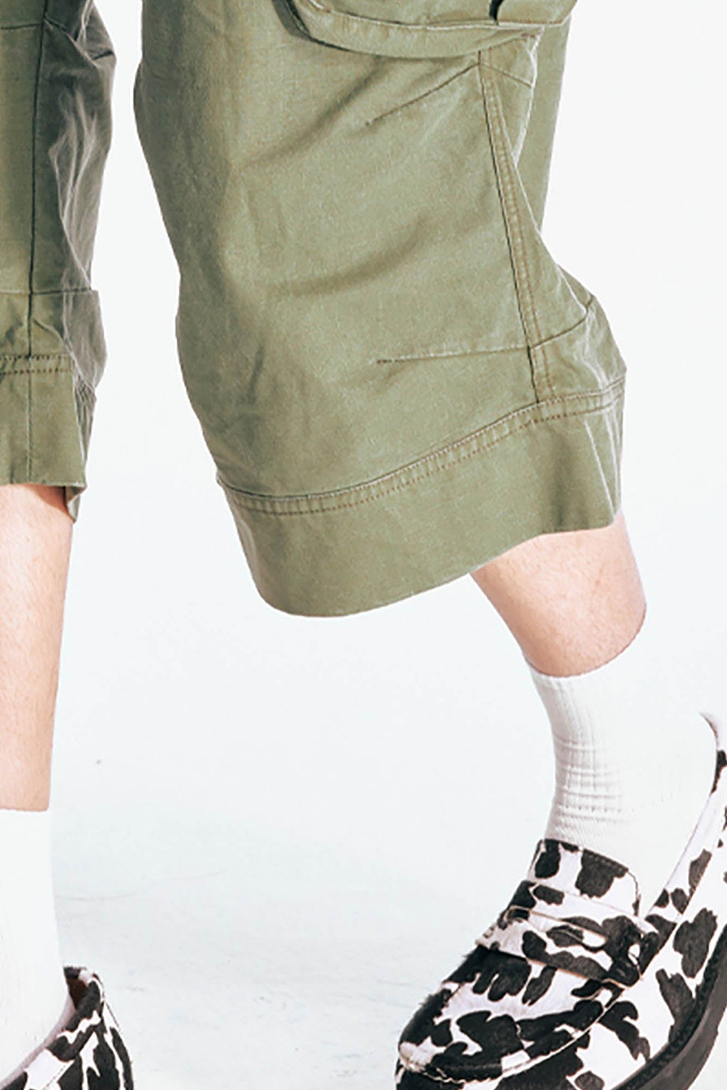 1997 POSTOFFICE Flare Hem Cargo Shorts