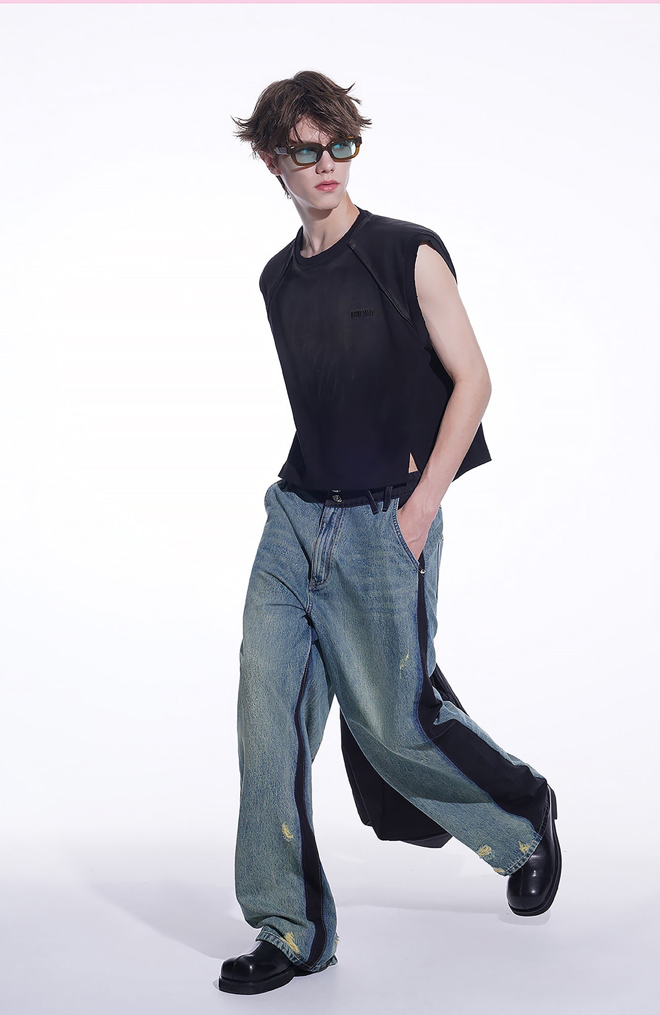 TIWILLTANG Distressed Contrast Paneled Wide-Leg Jeans