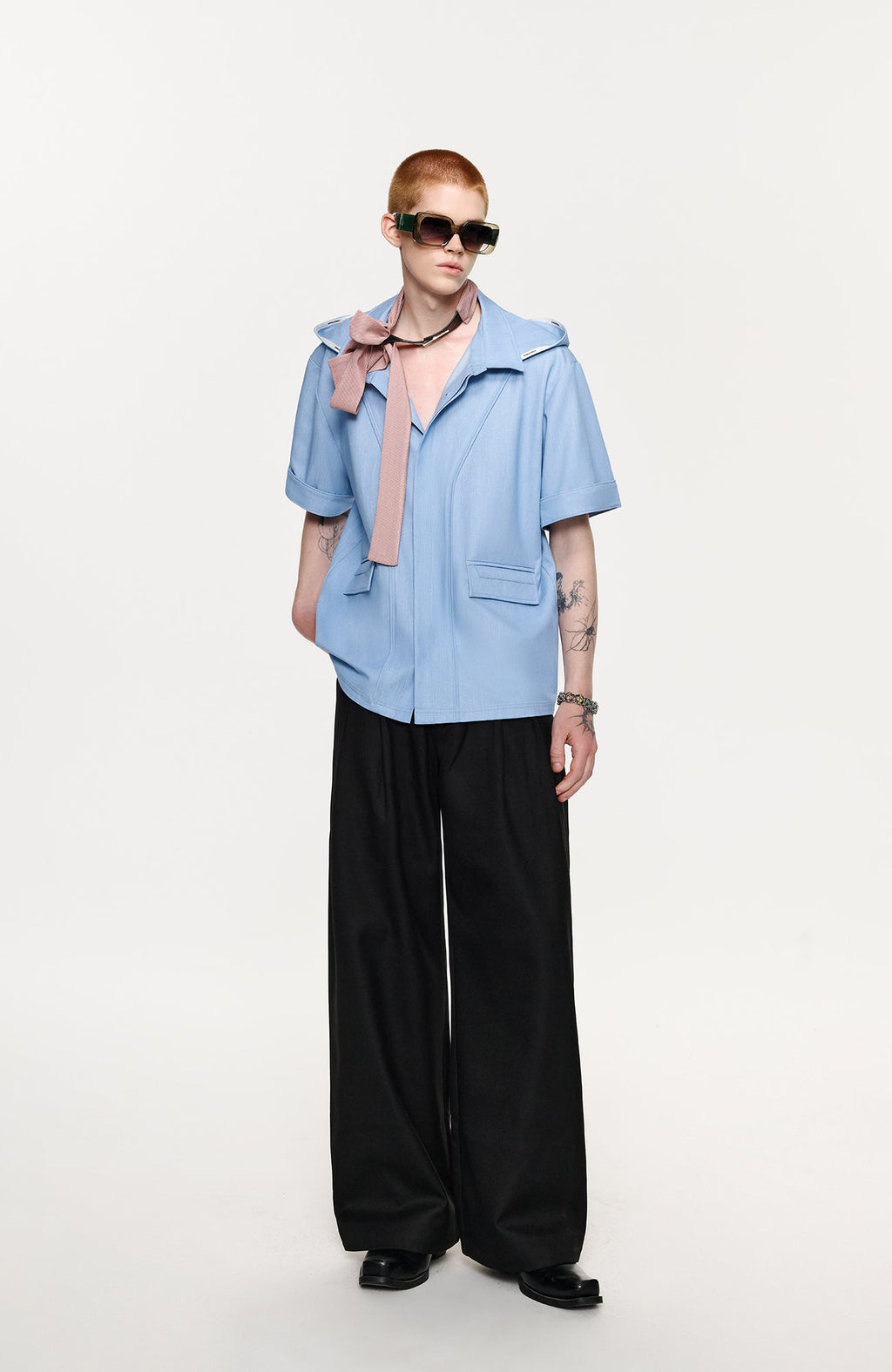 TIWILLTANG Hidden Placket Detachable Hood Half Shirt