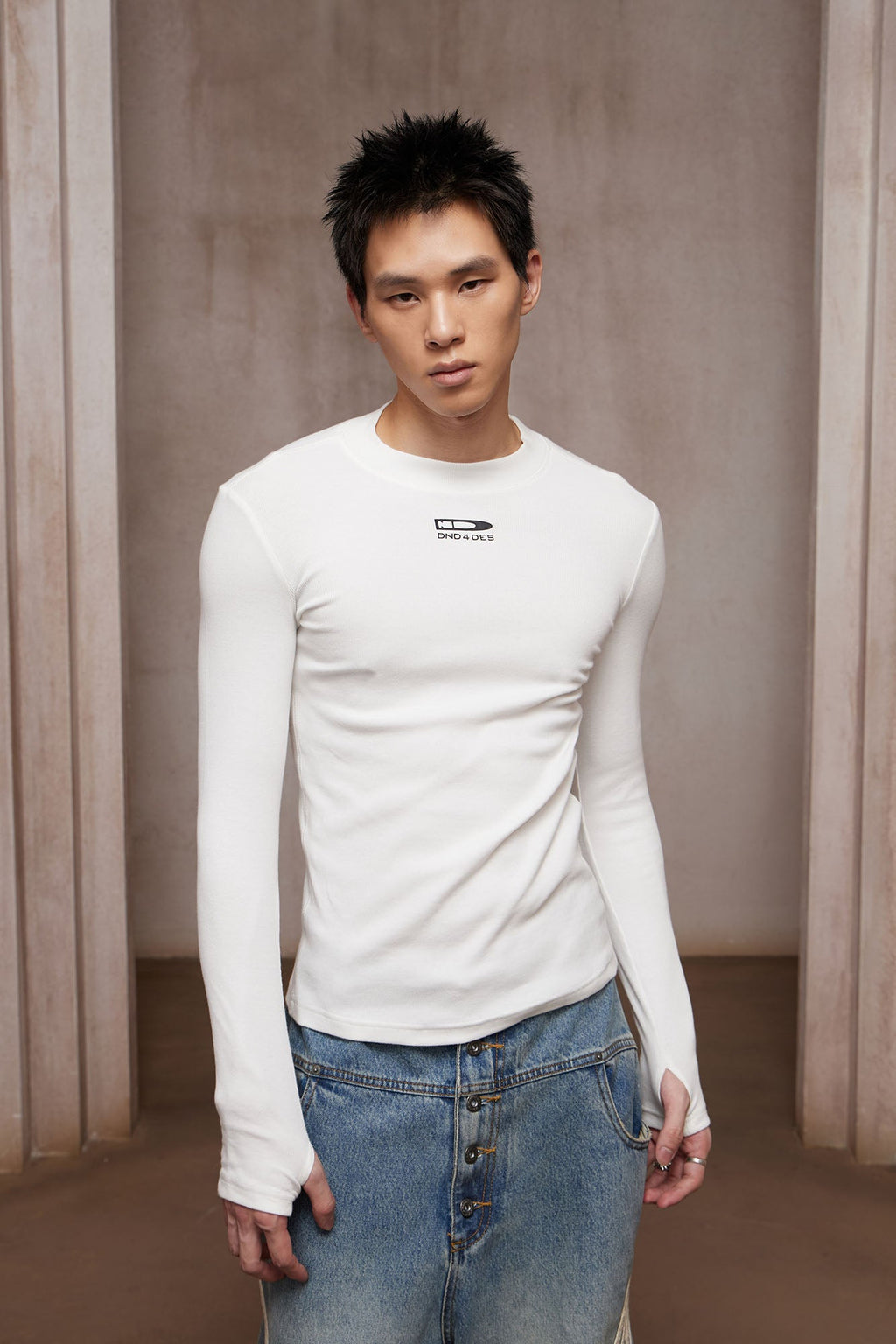 DND4DES Bullet LOGO Graphic Long-Sleeve Tee