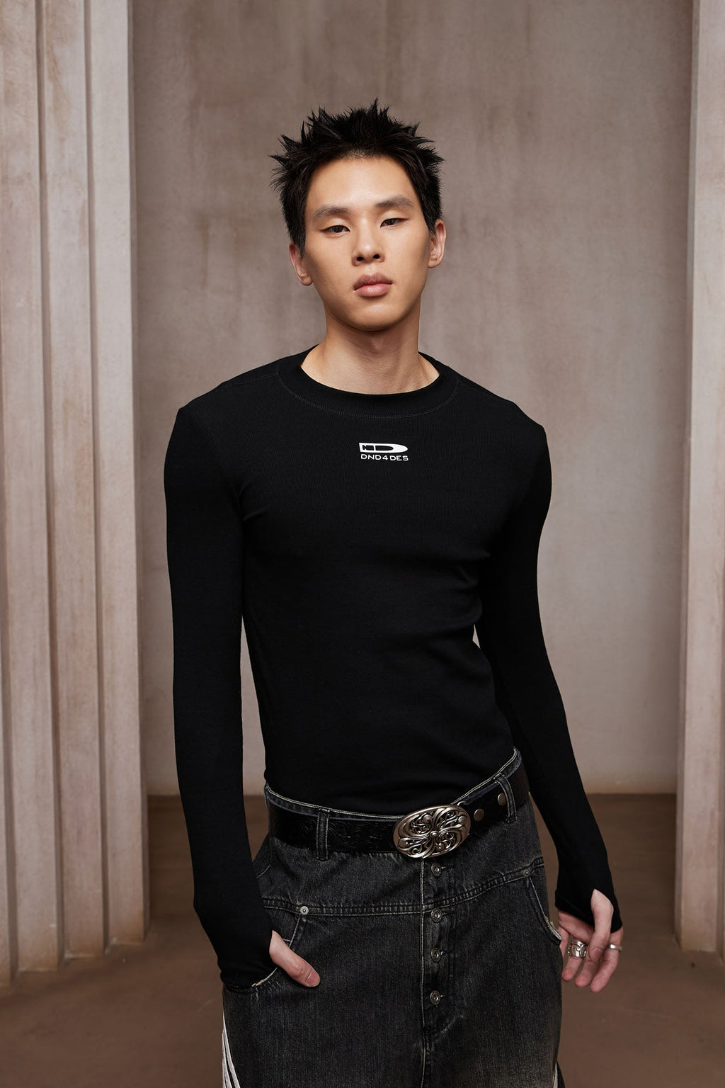 DND4DES Bullet LOGO Graphic Long-Sleeve Tee