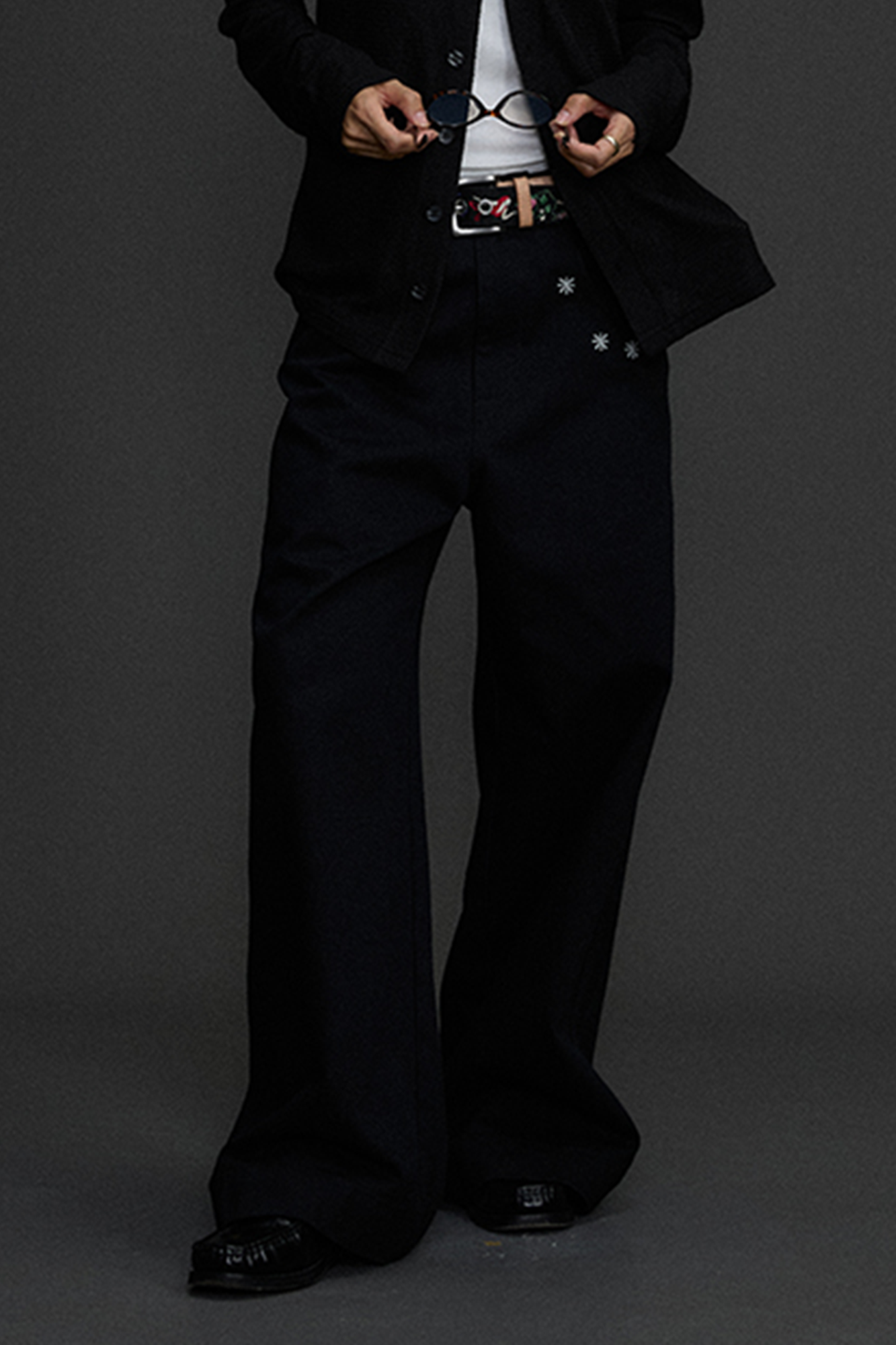 NIANJIUYIKOUER Embroidered Wide-Leg Twill Pants
