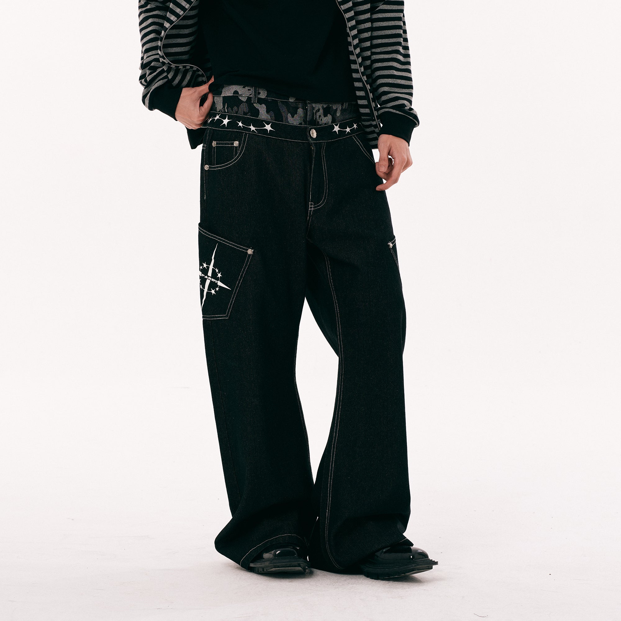 PASET Camo Double Waist Embroidered Jeans