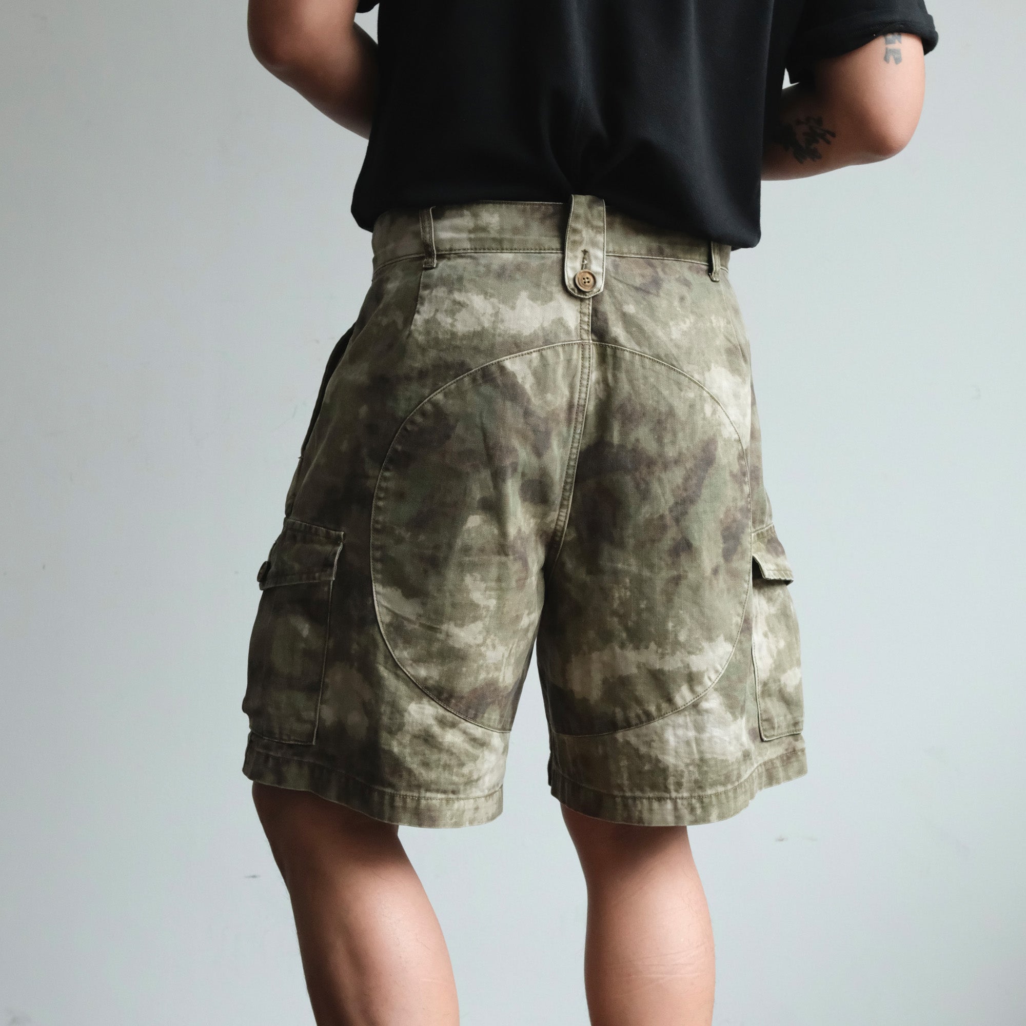 NEIGBORL Retro Washed Camo Cargo Shorts