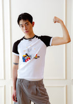 KADAKADA Essential Contrast Raglan Kitty Graphic T-Shirt