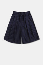 UNLIMITED MOTE Pleated Wide-Leg Drawstring Shorts Stripe