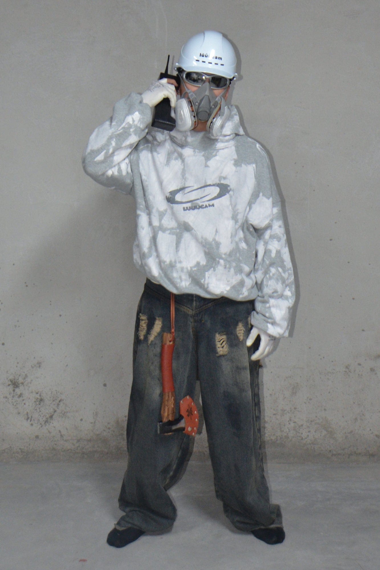 LUUUCAM Brush-Paint Faded Logo Hoodie