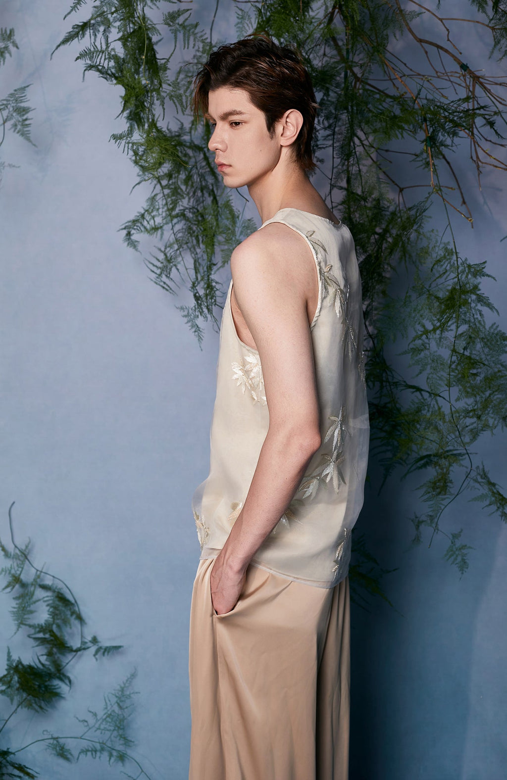 JIECHI Bamboo Embroidered Tank Top