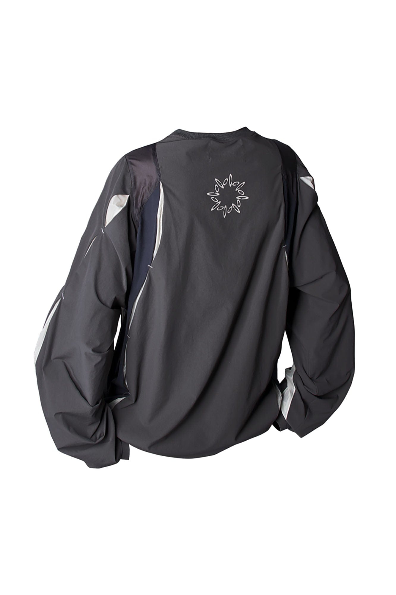RELABEL Contrast Paneled Quick-Dry Long-Sleeve Tee