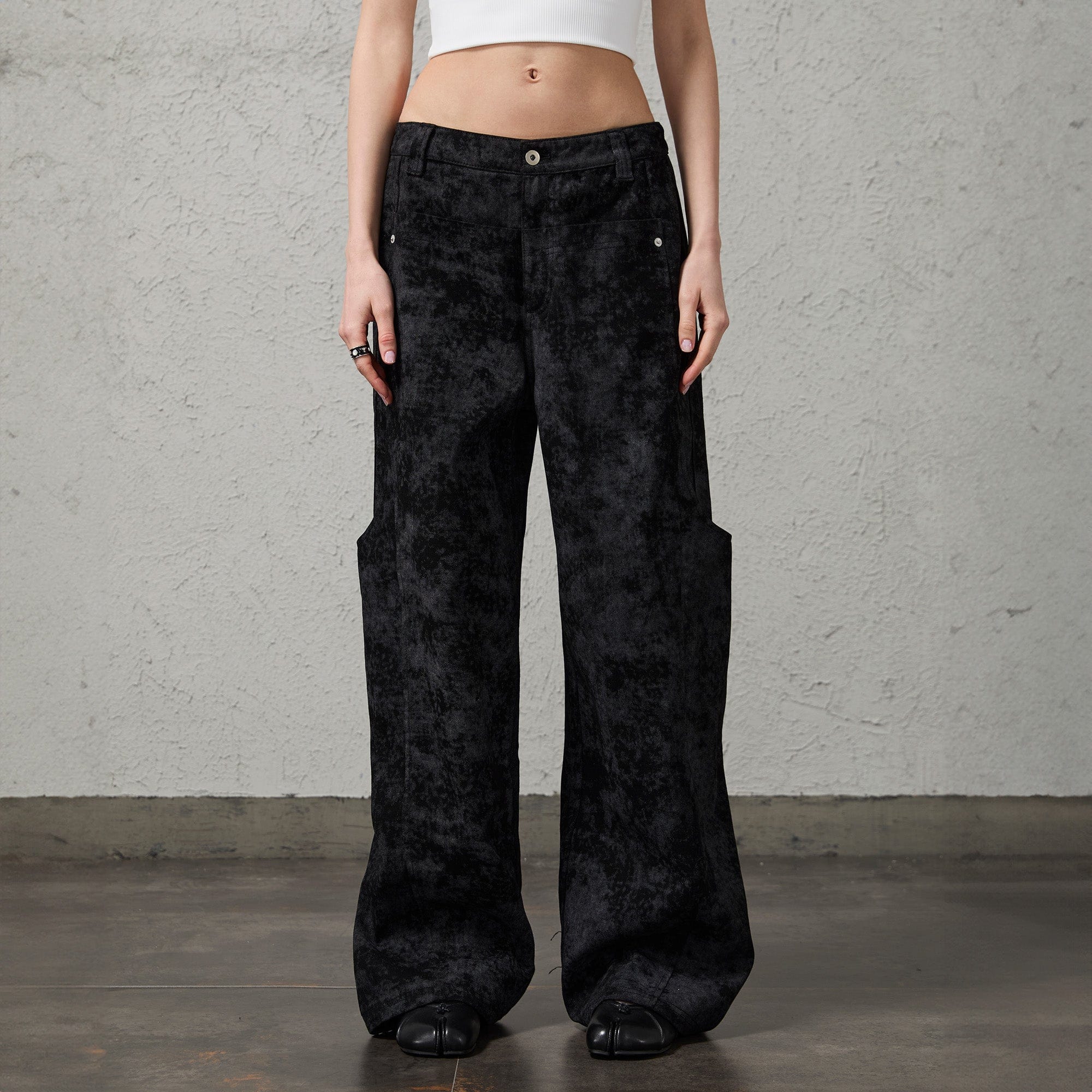 ORGANIC EMOTION Big-Pocket Paneled Wide-Leg Jeans