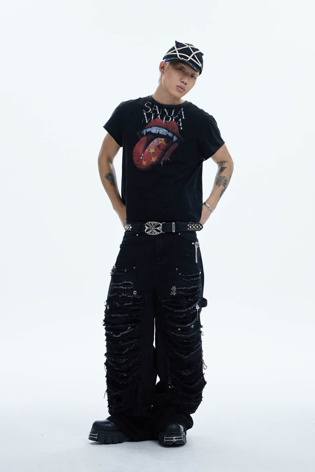 DND4DES Shredded Rivet-Paneled Baggy Jeans