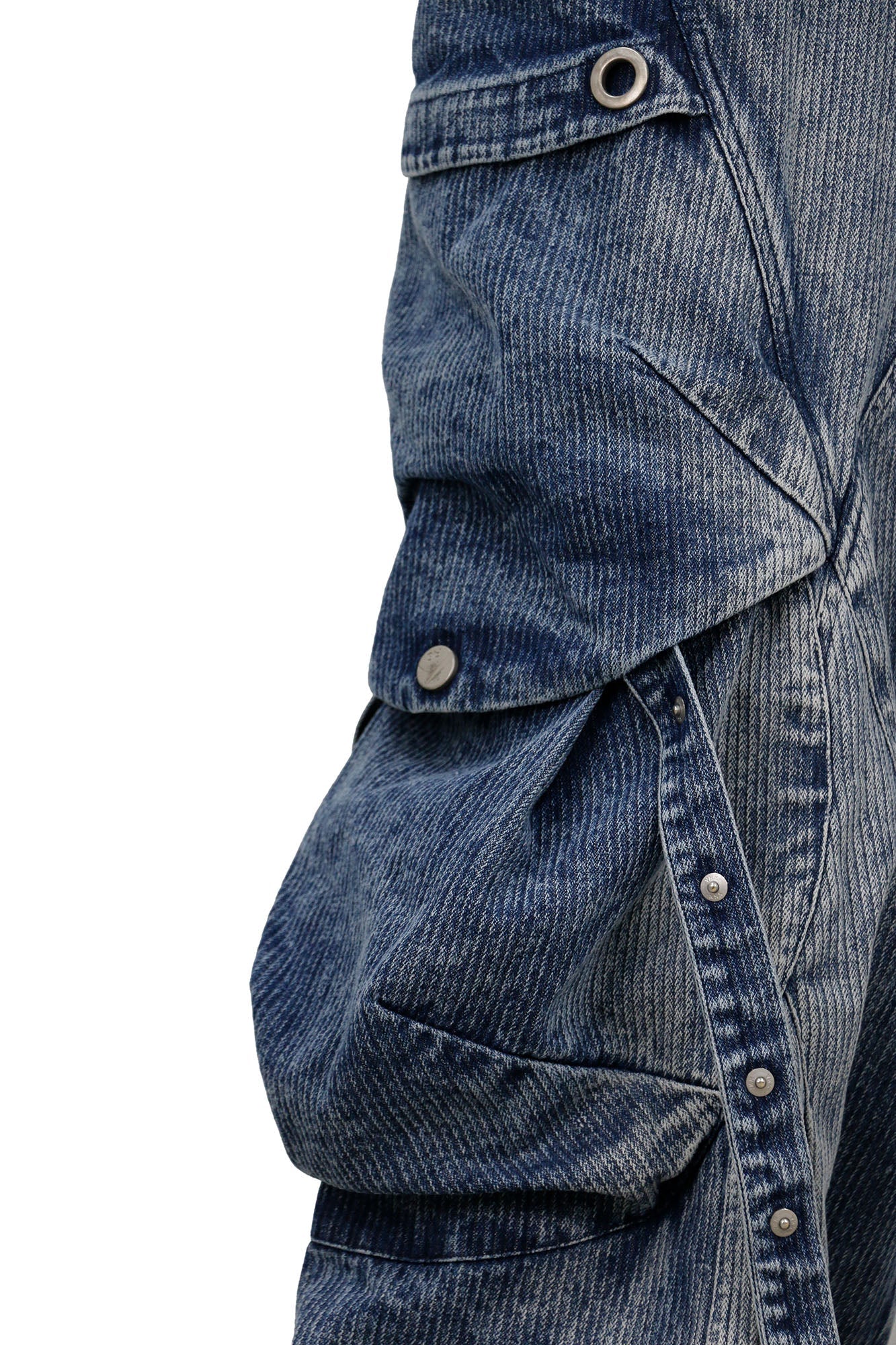 RELABEL Washed Paneled Strap Oversized Cargo Jeans Blue