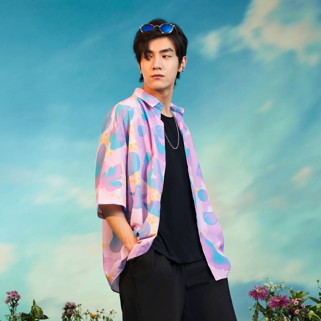 MASH UP ASIA Fig Graphic Half Shirt