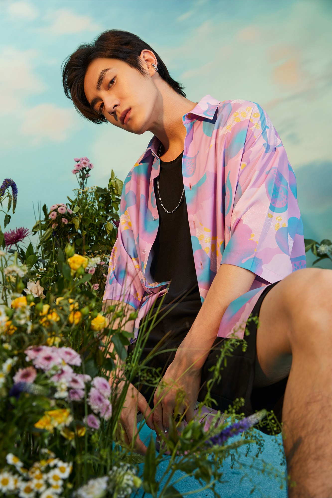MASH UP ASIA Fig Graphic Half Shirt