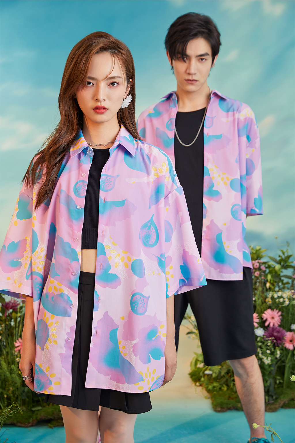 MASH UP ASIA Fig Graphic Half Shirt
