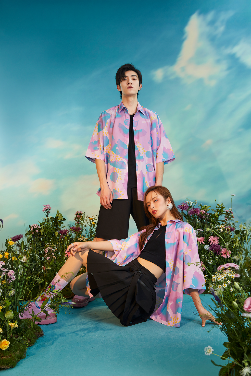MASH UP ASIA Fig Graphic Half Shirt