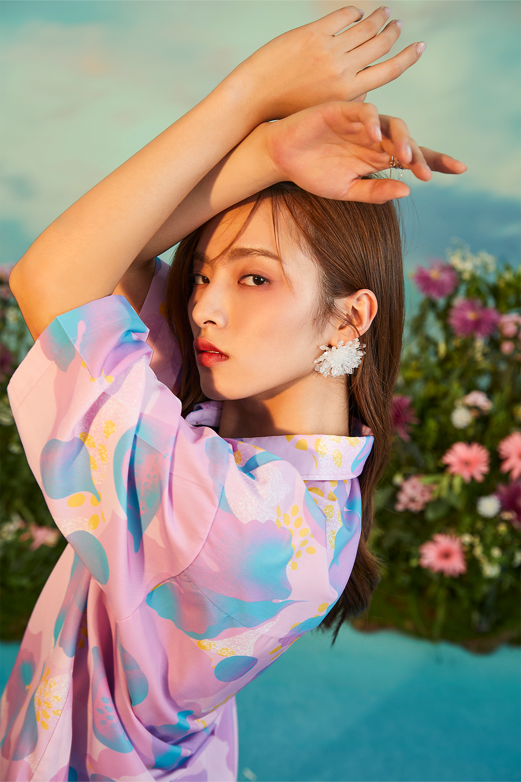 MASH UP ASIA Fig Graphic Half Shirt