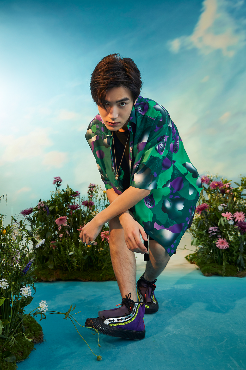 MASH UP ASIA Fig Graphic Half Shirt