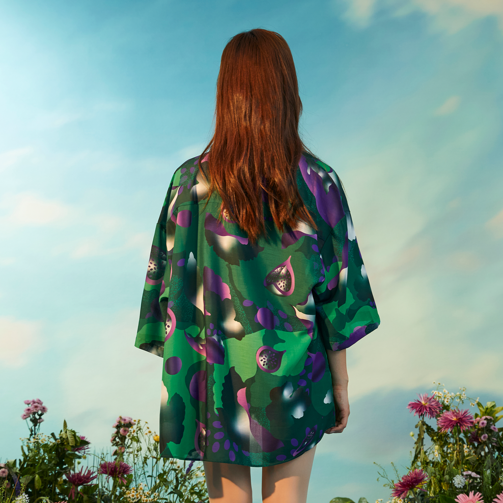 MASH UP ASIA Fig Graphic Half Shirt