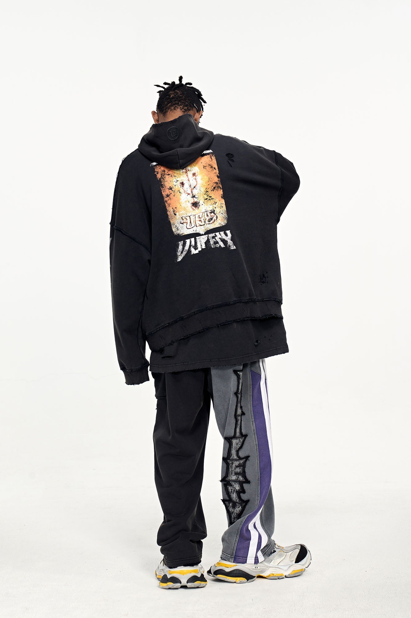 ULIPERY Distressed USB Graphic Hoodie