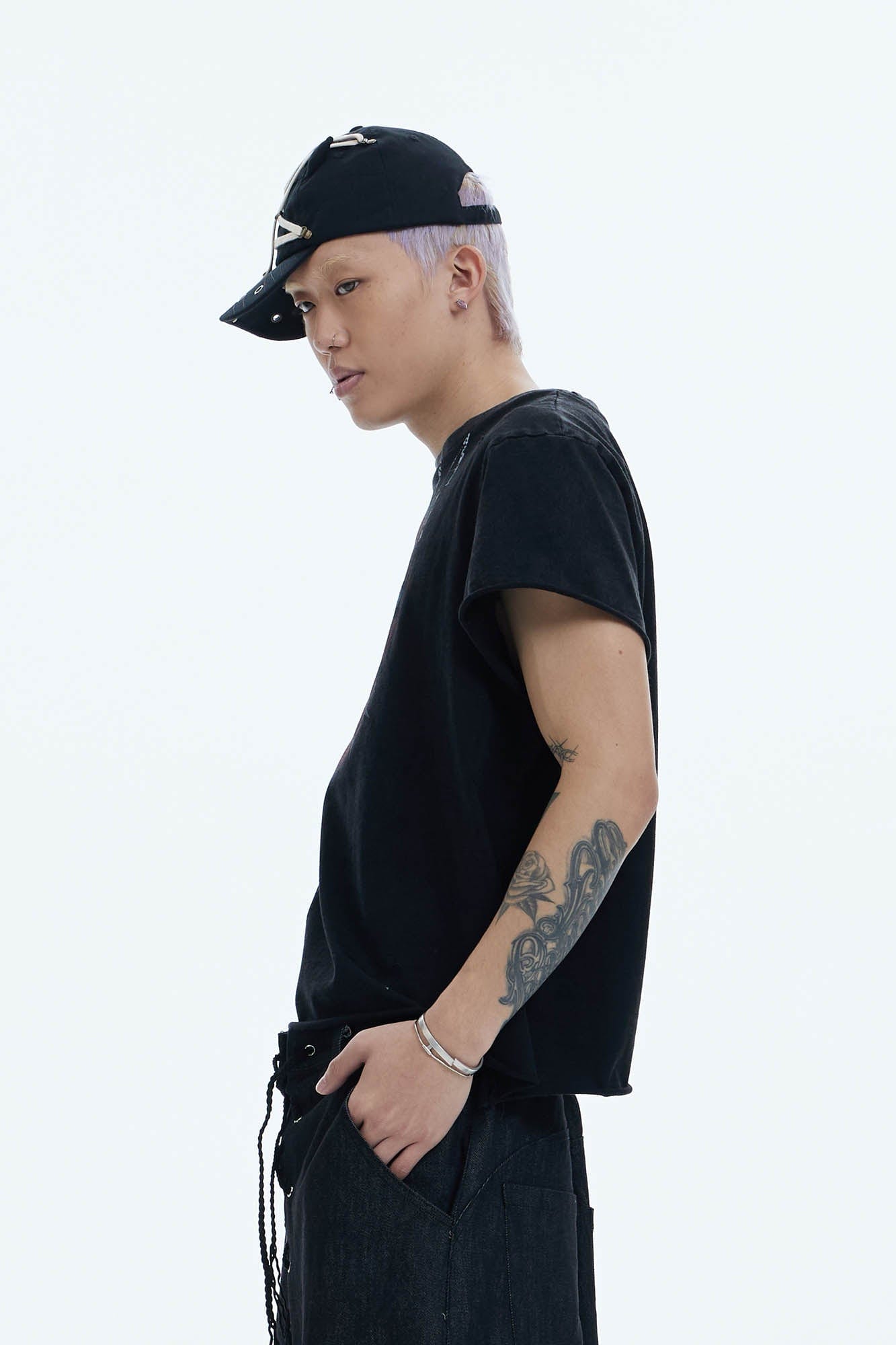 DND4DES Punk Fanged Lips Distressed Tee