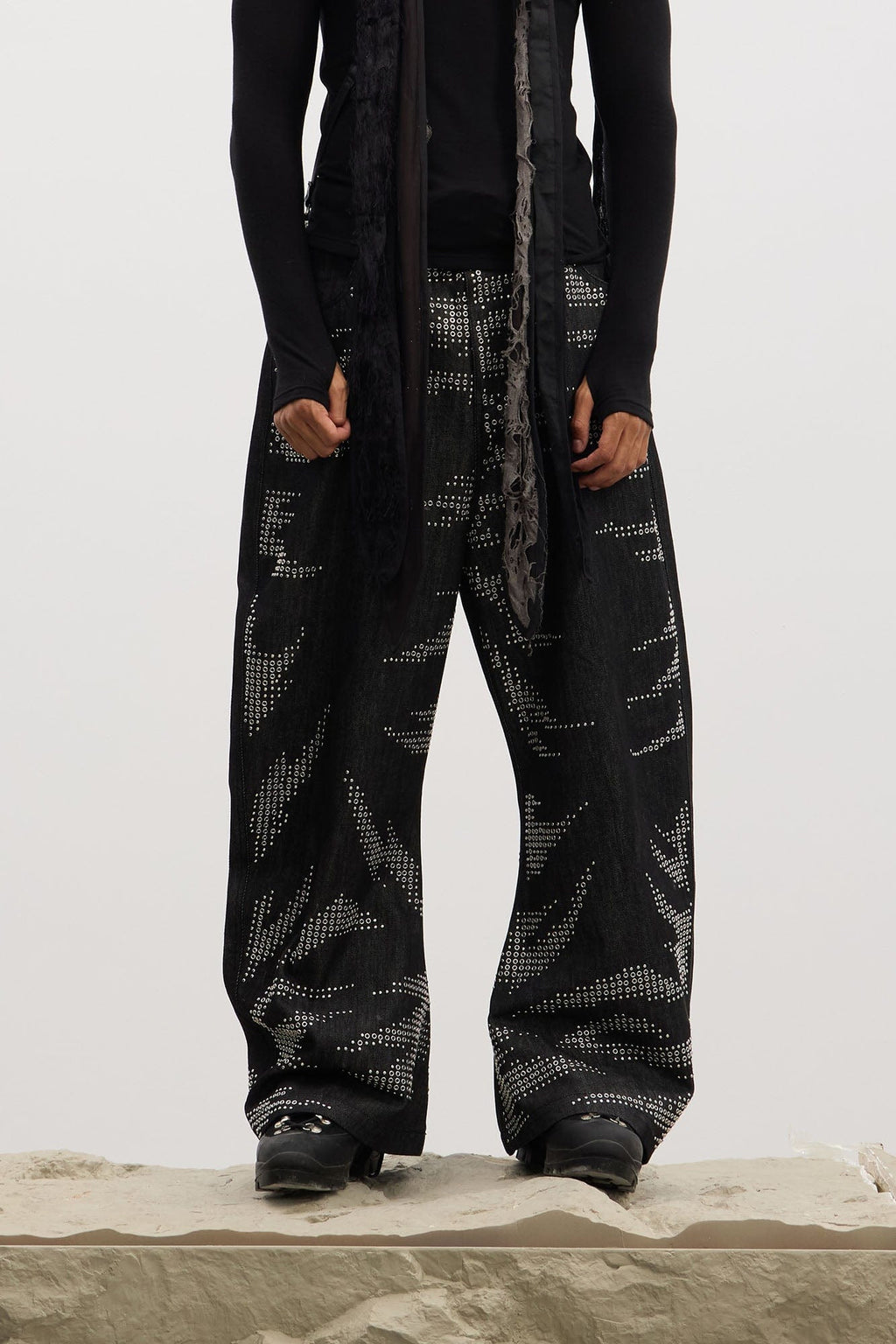 DND4DES Studded Tiger Stripe Baggy Jeans