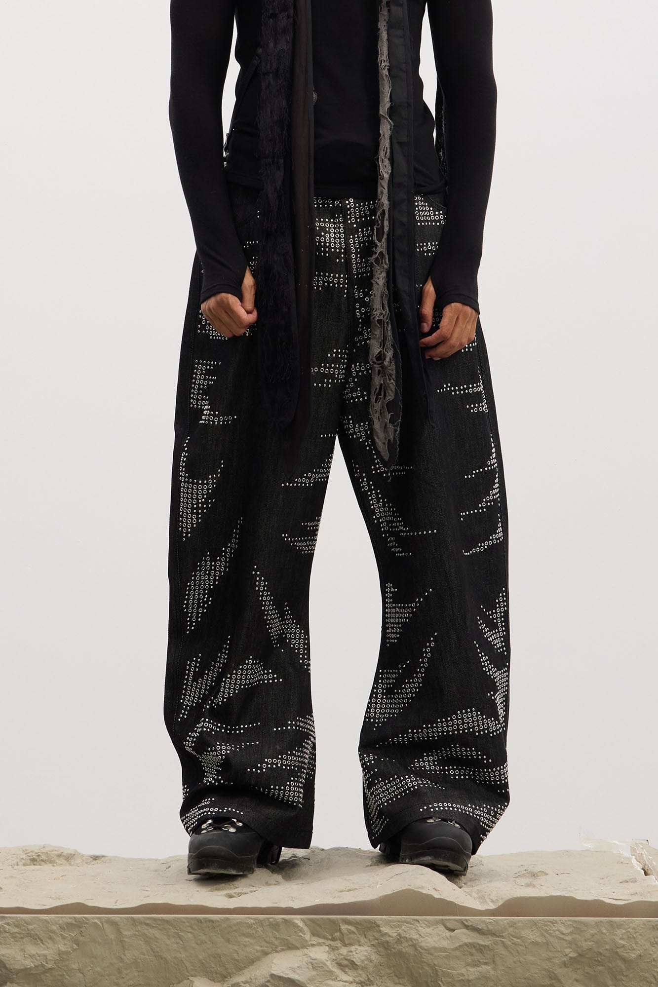DND4DES Studded Tiger Stripe Baggy Jeans
