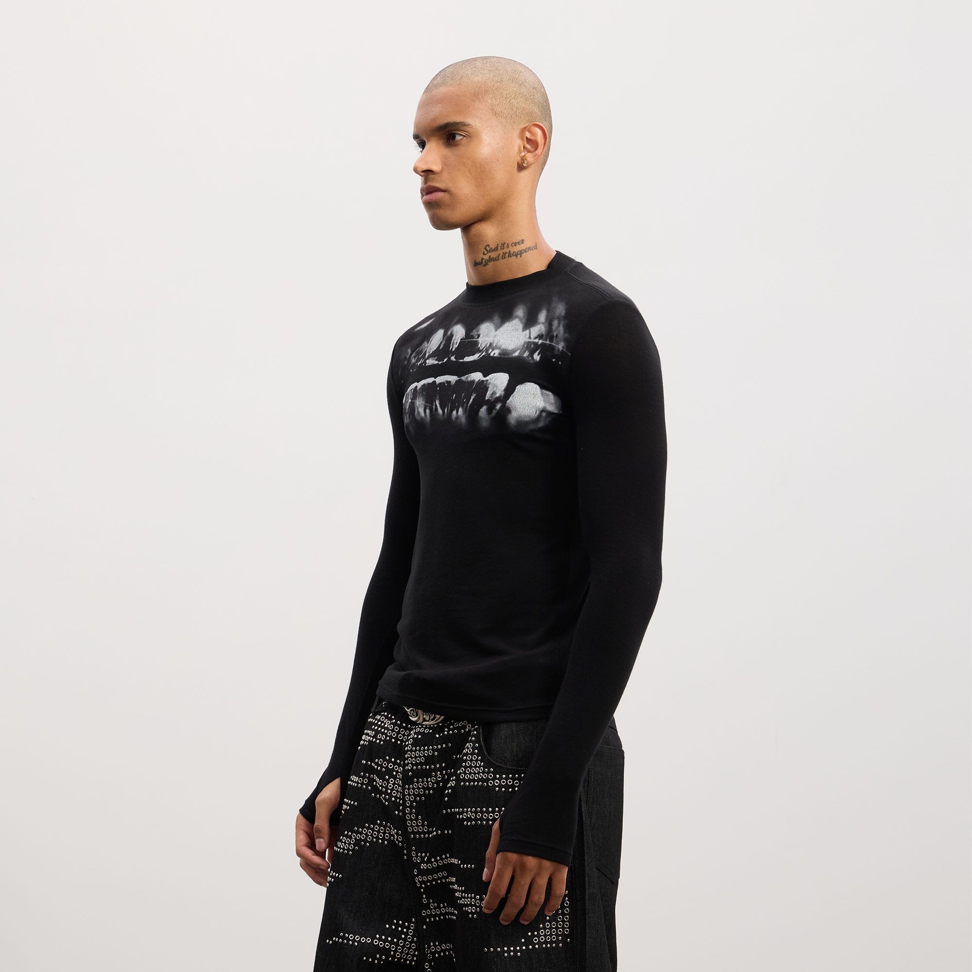 DND4DES Grillz Graphic Slim Long-Sleeve Tee