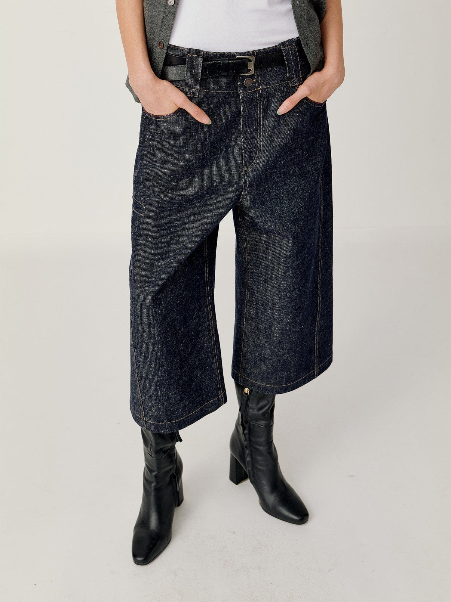 OPICLOTH Essential Stitched Cropped Raw Jeans