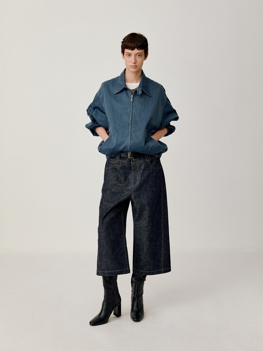 OPICLOTH Essential Stitched Cropped Raw Jeans