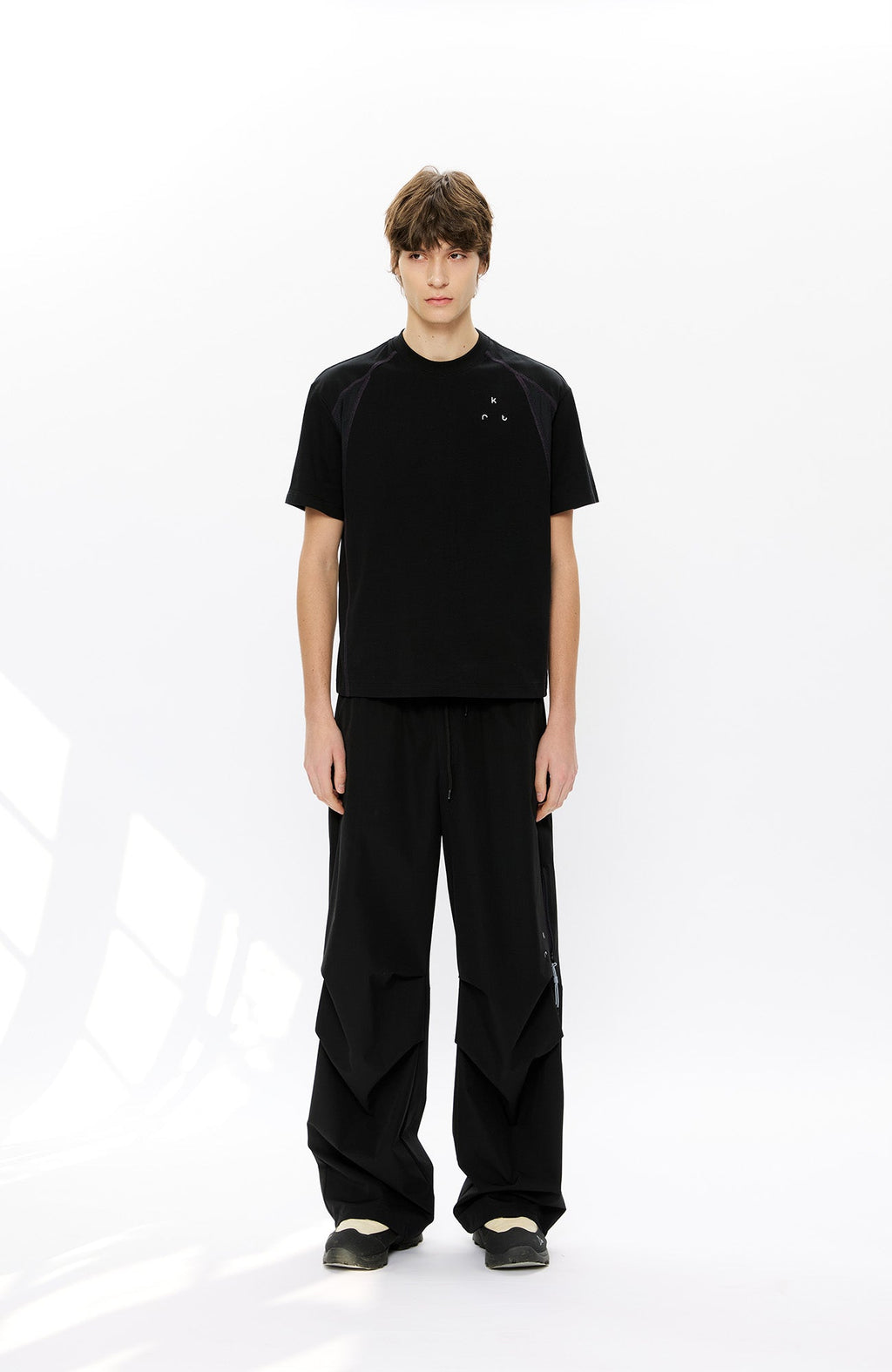 KREATE Contrast Saddle-Stitch Knit Tee