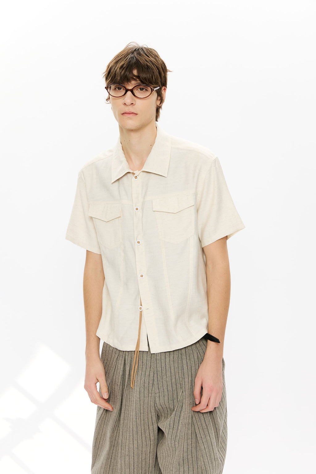 KREATE Contrast Collar Linen Half Shirt