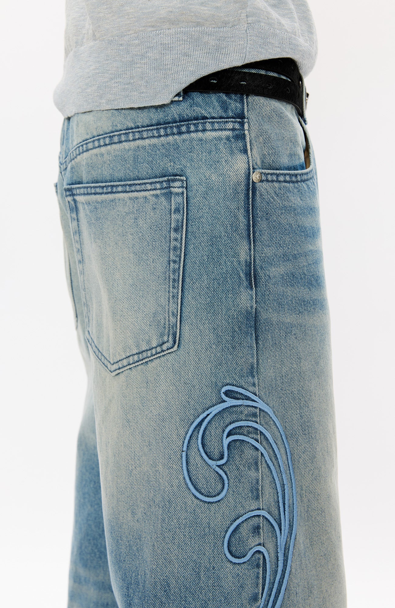 KREATE Totem Embroidered Jeans