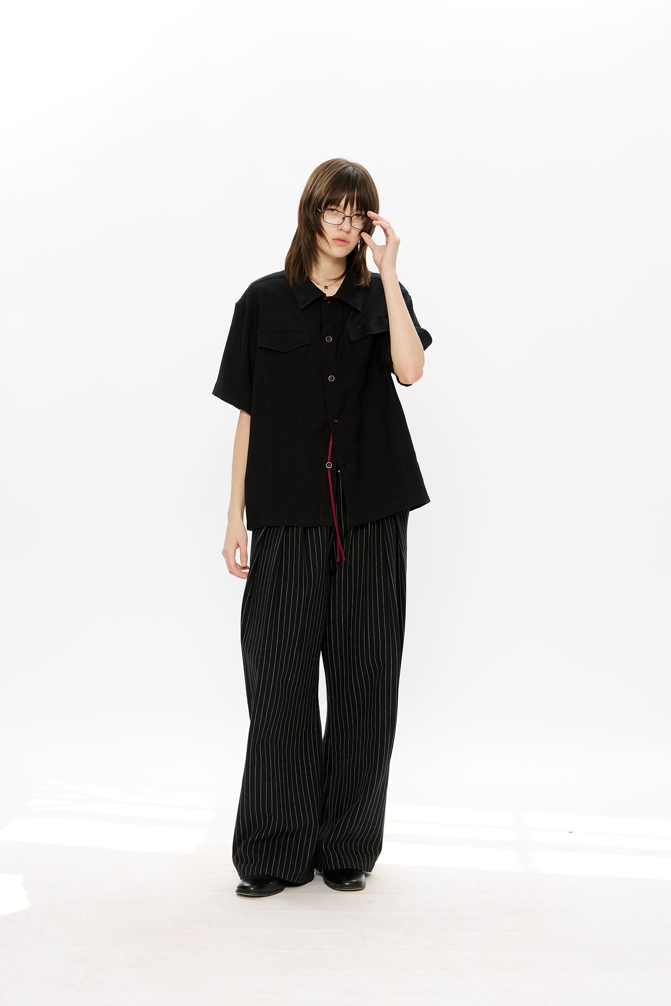 KREATE Contrast Collar Linen Half Shirt