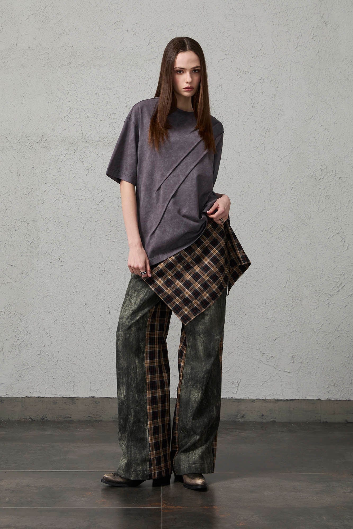 ORGANIC EMOTION Scratch Spliced Washed T-Shirt