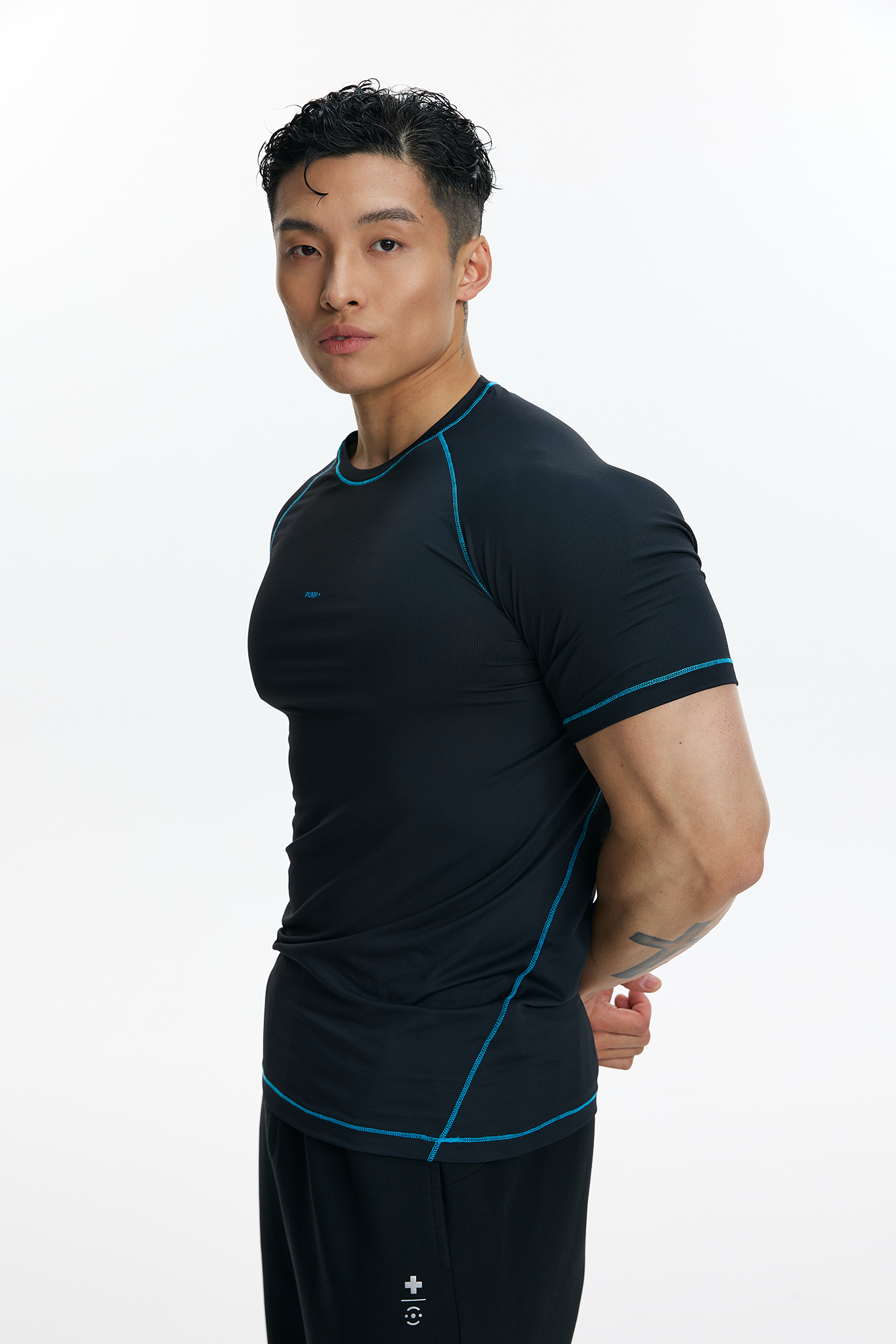 PUMPPLUS Contrast Piping Slim Quick-Dry Training Tee