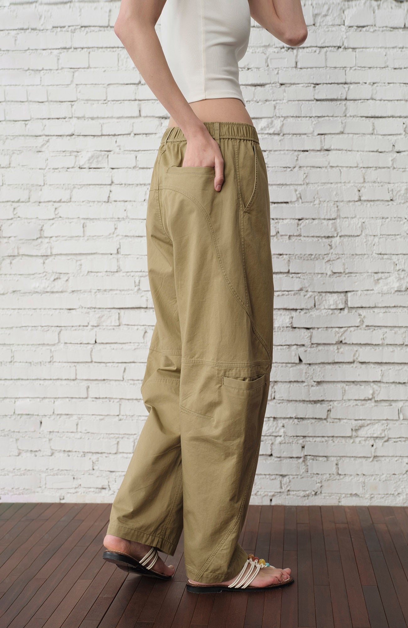 ORGANIC EMOTION Curved-Seam Workwear Jeans