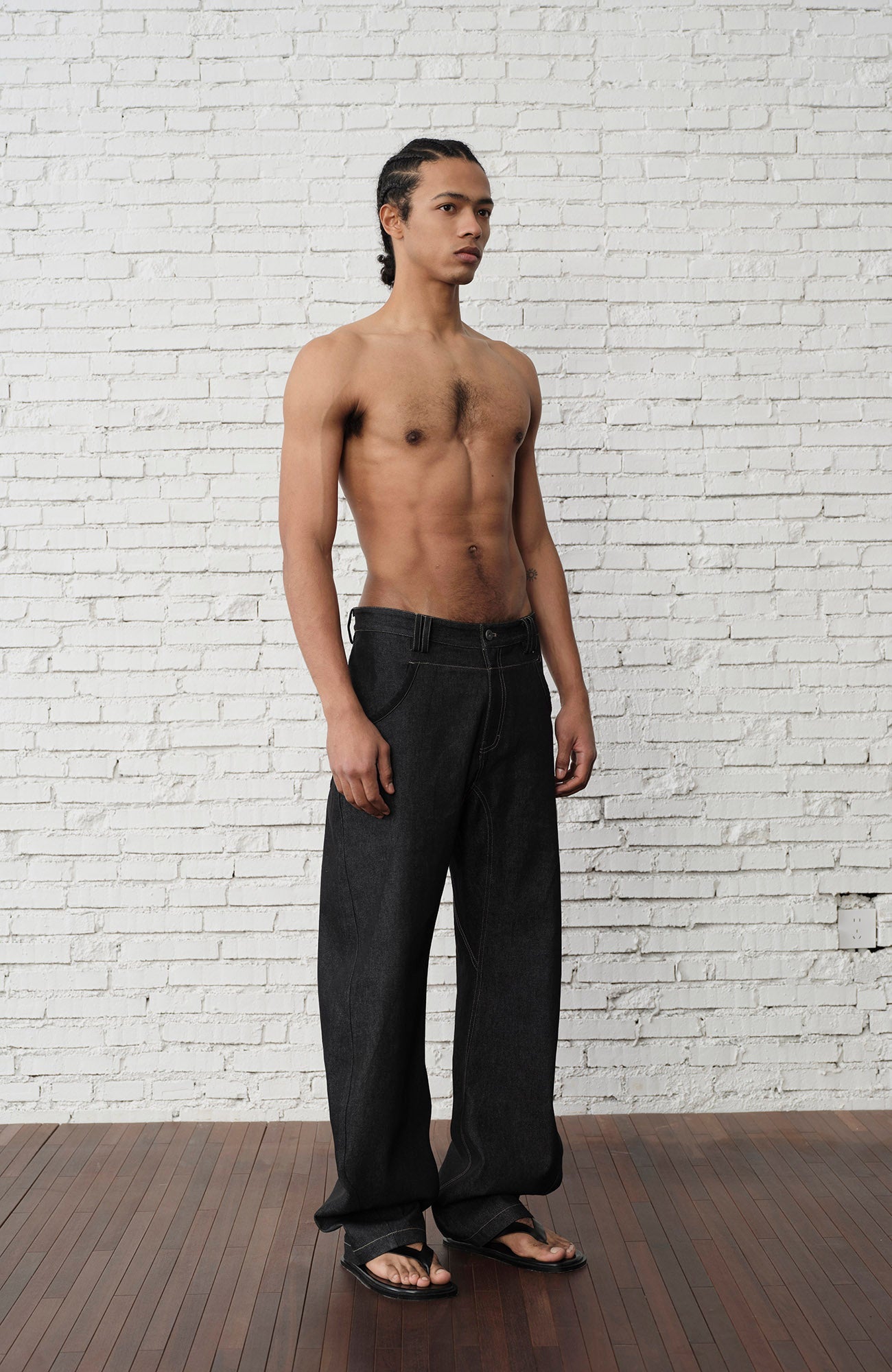 ORGANIC EMOTION Contrast-Paneled Workwear Jeans