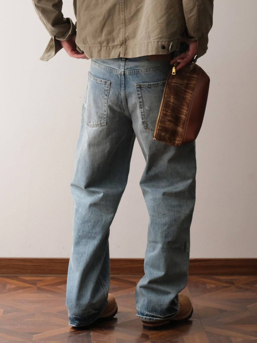 NEIGBORL Washed Distressed Straight-Leg Jeans