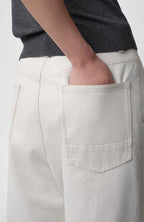 OPICLOTH Pleated Wide-Leg Jeans