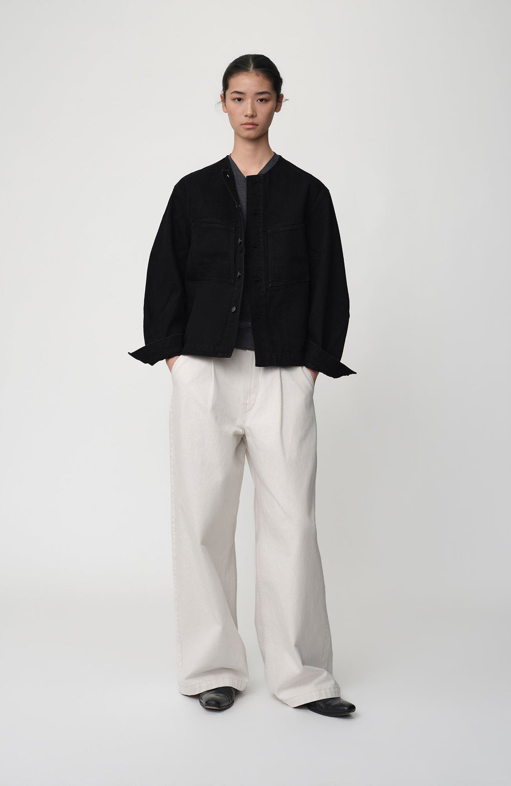 OPICLOTH Pleated Wide-Leg Jeans